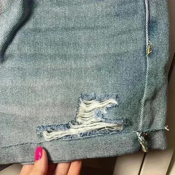 Windsor Selma Easy High Rise Cuffed Mom Shorts Size Small Medium Wash NWT - Picture 5 of 12